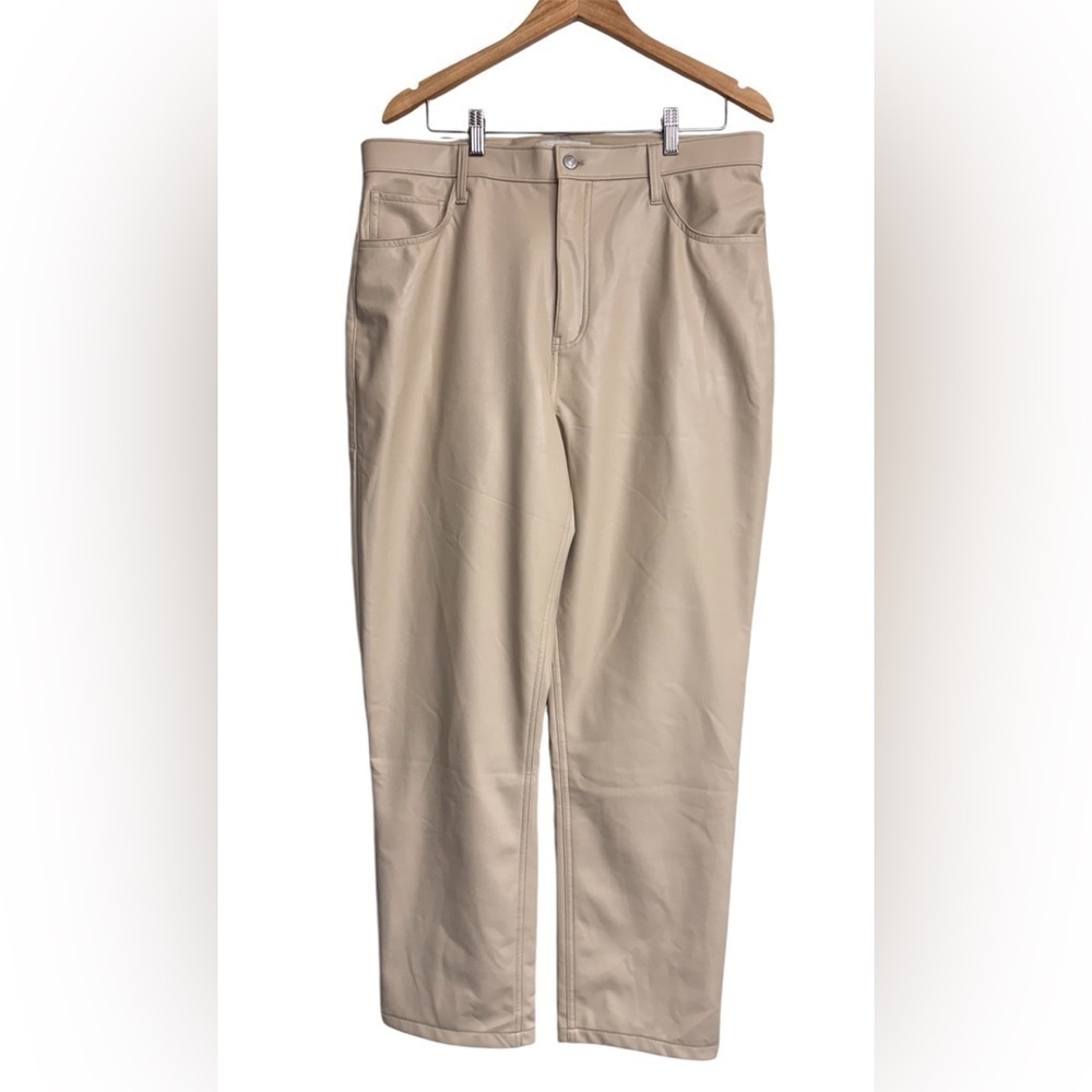 Abercrombie Vegan Leather High Rise Straight Leg Size 33